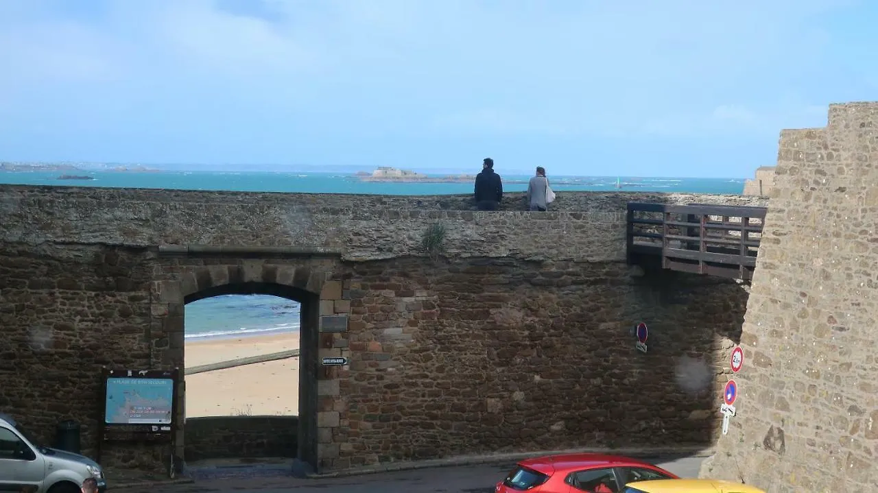 Appartement Le Petit Bé à Saint-Malo 0*,