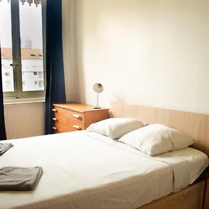 https://chez-julie-metro-garibaldi-universite.hotels-rhonealpes.com