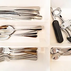 https://le-petit-montel-studio-avec-garage-metro-valmy.hotels-rhonealpes.com